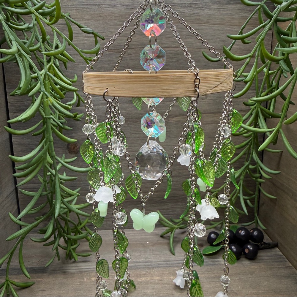 Hanging Lily of the Valley Suncatcher